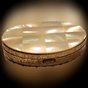 Vintage Marhill Genuine Mother of Pearl Compact
